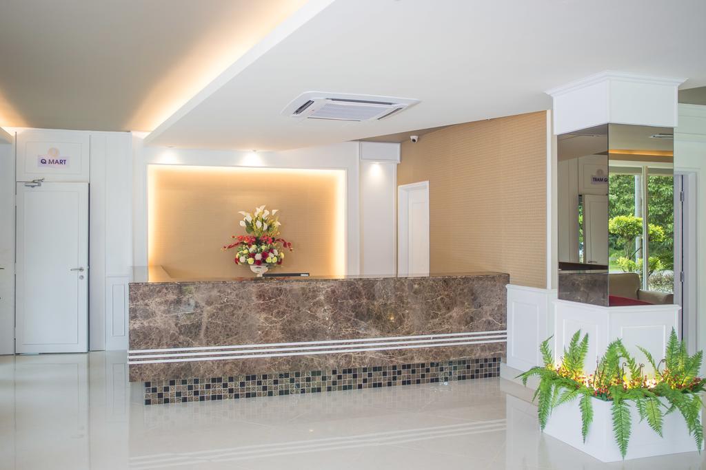 Qlassic Hotel Sepang Ngoại thất bức ảnh